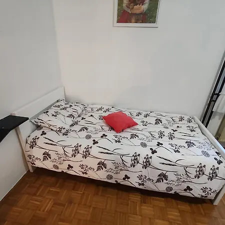 Lägenhet Preseren Šmarješke Toplice