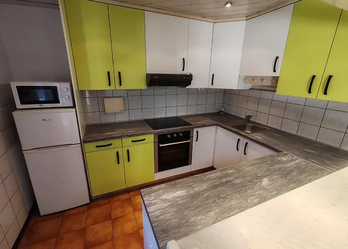 Apartment Preseren *